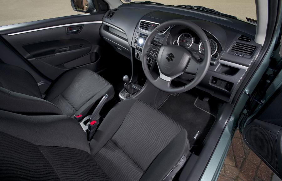  Suzuki Swift DDiS 2011 года  (фото 2 из 5)